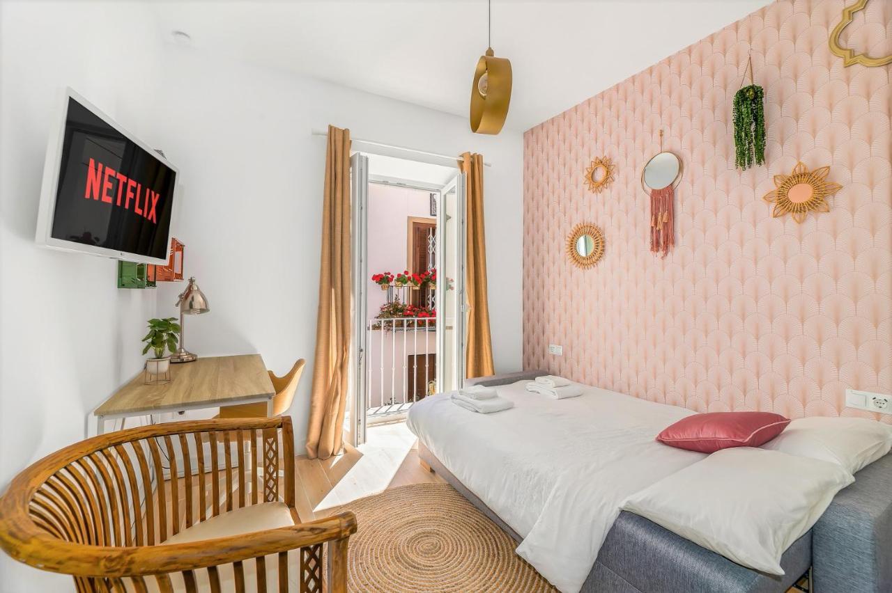 Urban Rose , Superb Private House In Historical Center, With Sunny Rooftop Malaga Ngoại thất bức ảnh